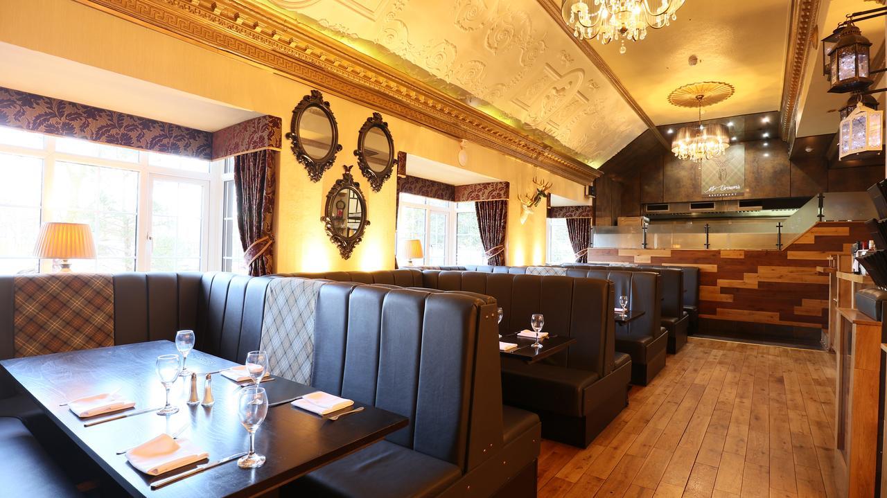 The Victoria Hotel Manchester By Compass Hospitality Олдем Екстер'єр фото